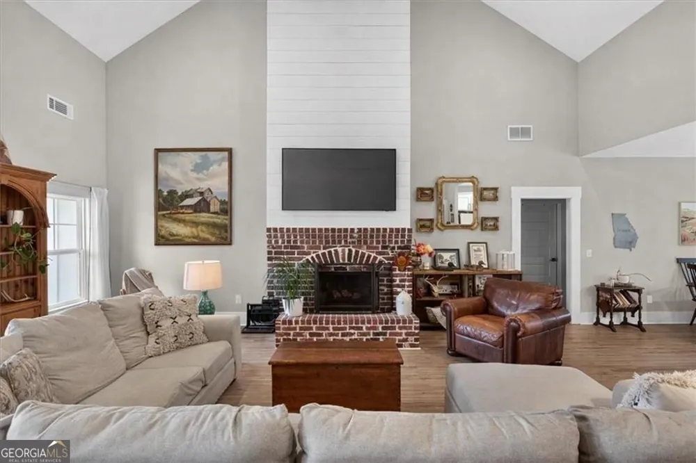 14402 Fincher RD Canton, GA 30114