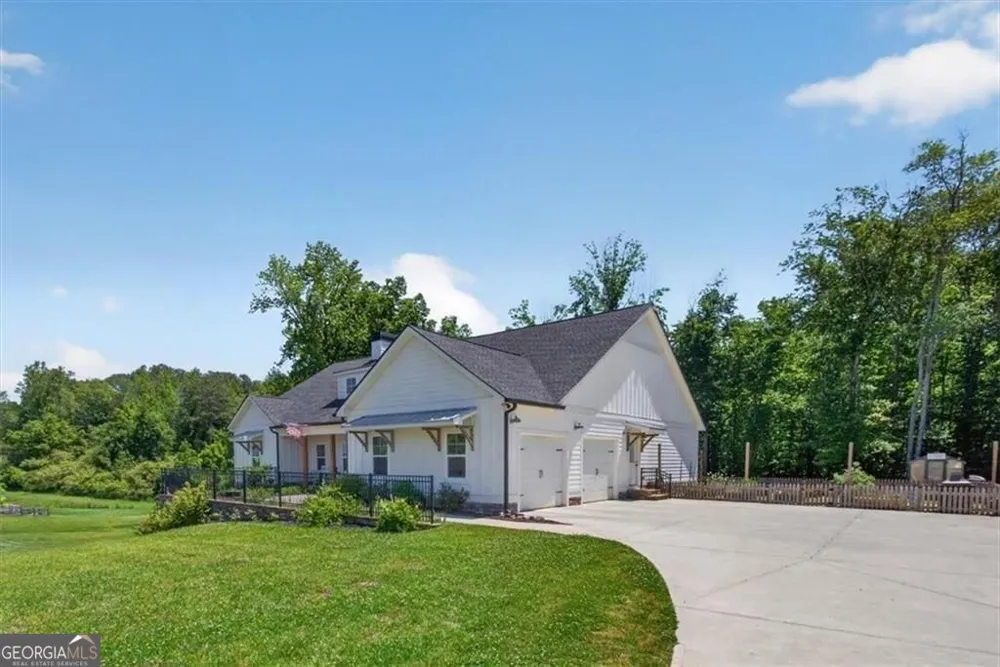 14402 Fincher RD Canton, GA 30114