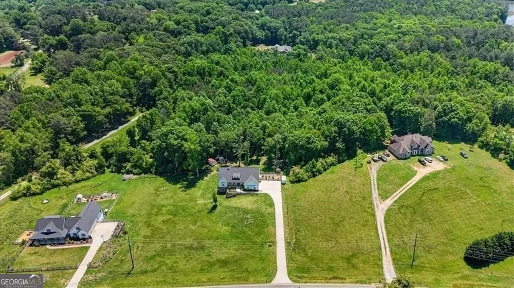 14402 Fincher RD Canton, GA 30114