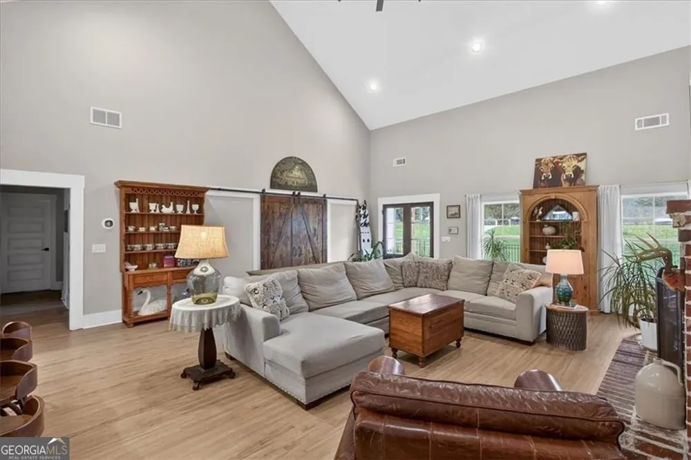 14402 Fincher RD Canton, GA 30114