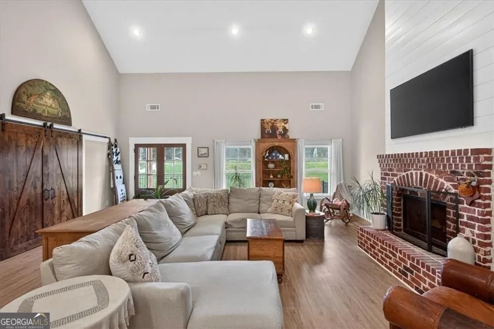 14402 Fincher RD Canton, GA 30114