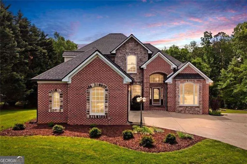 2235 Lower Burris RD Canton, GA 30114