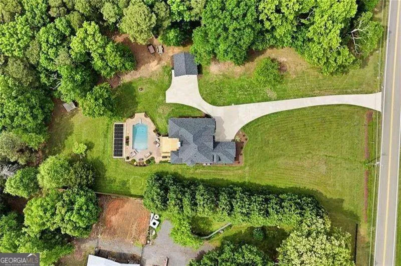 2235 Lower Burris RD Canton, GA 30114