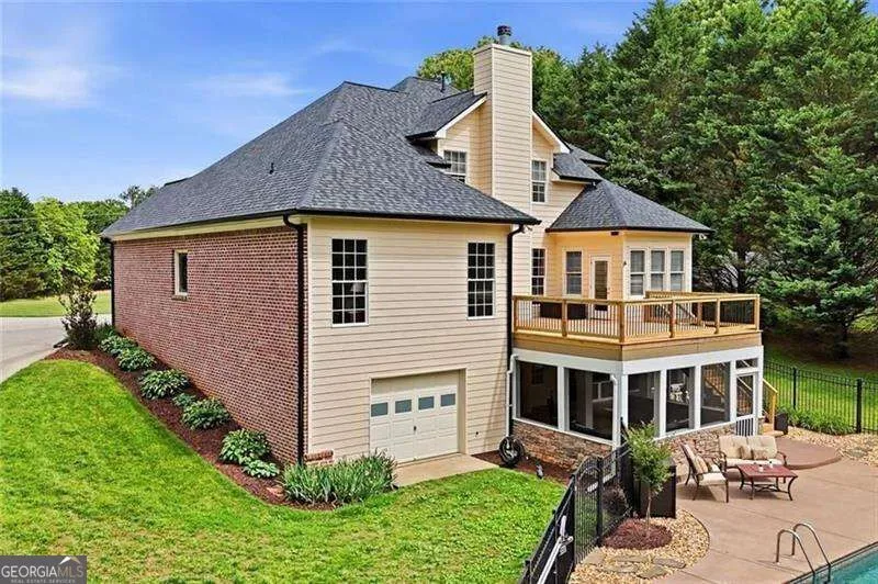2235 Lower Burris RD Canton, GA 30114