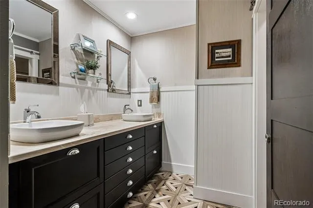 2770 S Elmira Street #38 Denver, CO 80231