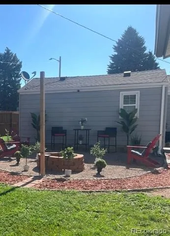 1301 S Wolff Street Denver, CO 80219