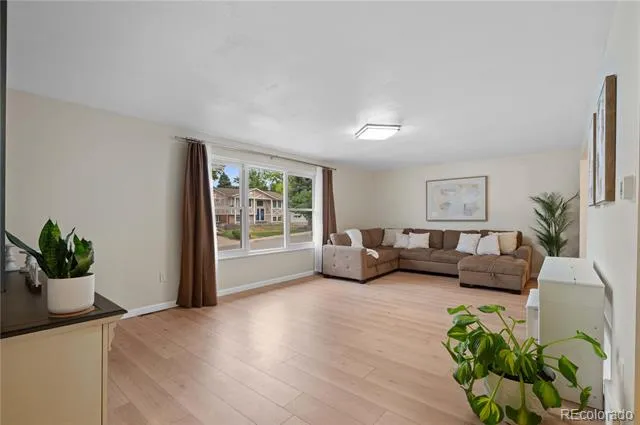8722 E Layton Avenue Denver, CO 80237