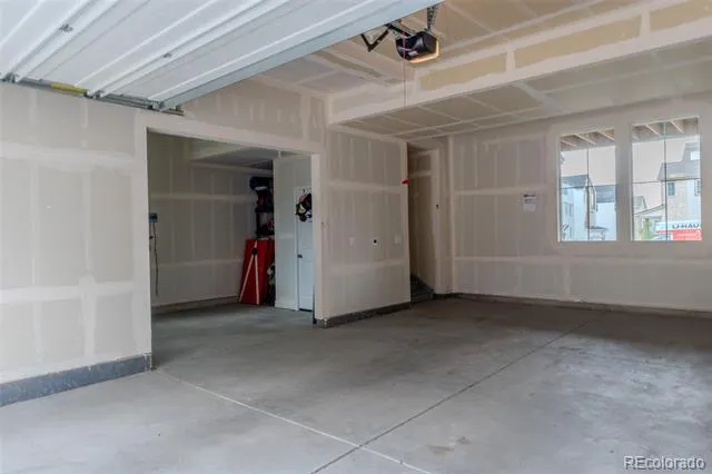 8858 Waterleaf Lane Littleton, CO 80125