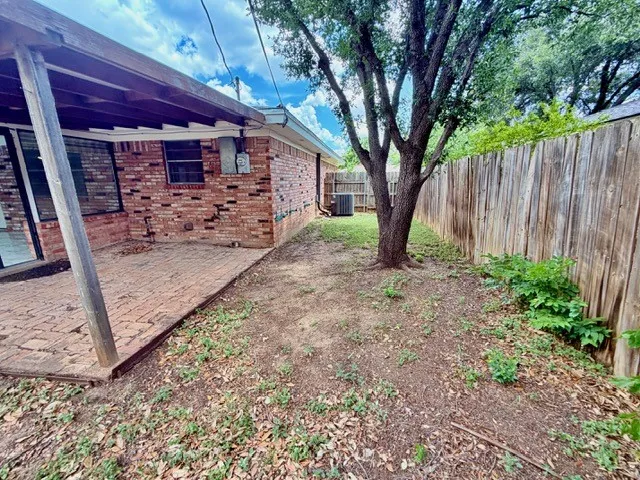 2942 Arrowhead Drive Abilene, TX 79606