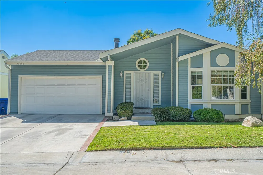 20160 Summit View Drive Canyon Country, CA 91351