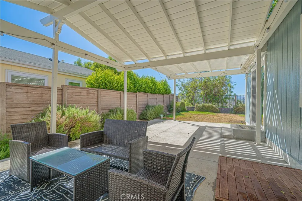 20160 Summit View Drive Canyon Country, CA 91351
