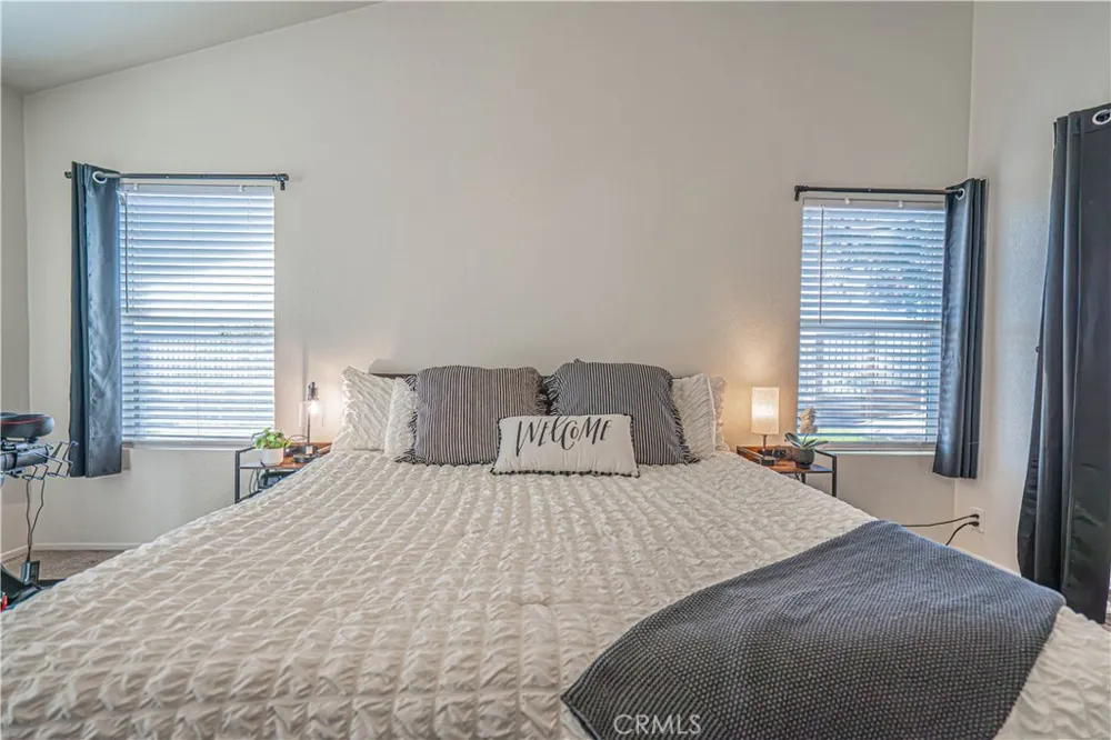 20160 Summit View Drive Canyon Country, CA 91351