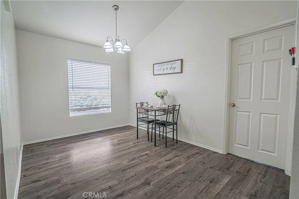 20160 Summit View Drive Canyon Country, CA 91351