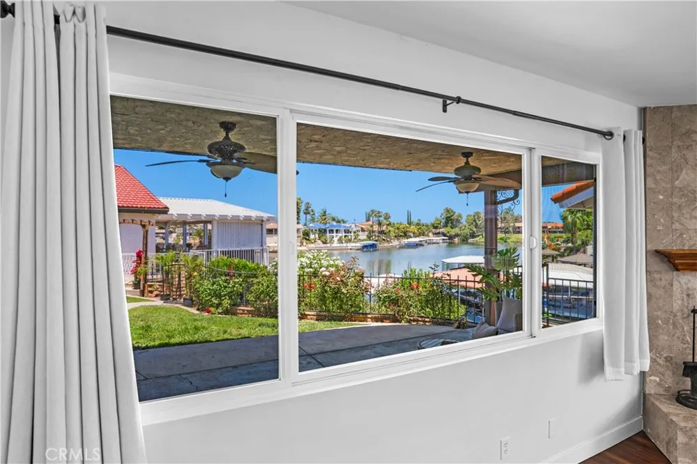 24020 Continental Drive Canyon Lake, CA 92587