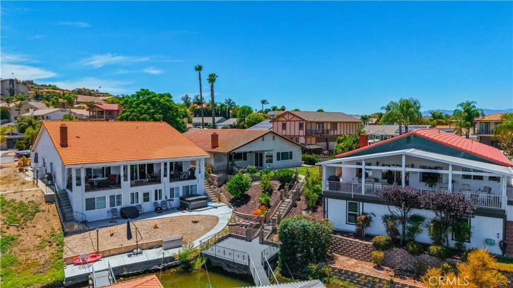 24020 Continental Drive Canyon Lake, CA 92587