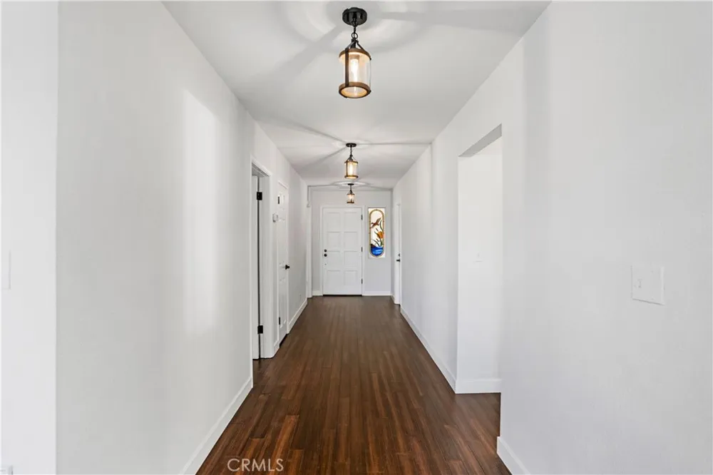 24020 Continental Drive Canyon Lake, CA 92587