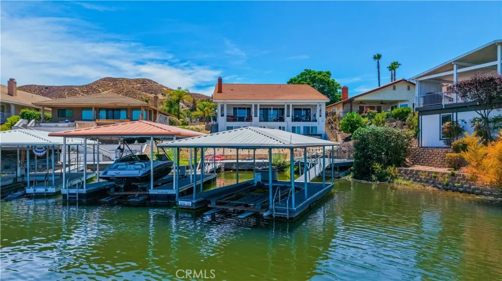 24020 Continental Drive Canyon Lake, CA 92587