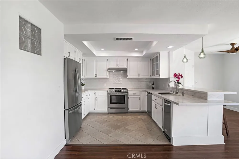 24020 Continental Drive Canyon Lake, CA 92587