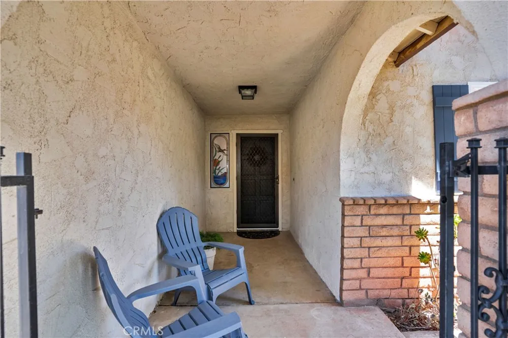 24020 Continental Drive Canyon Lake, CA 92587