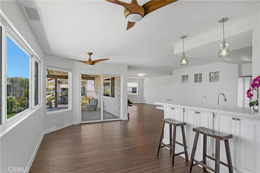 24020 Continental Drive Canyon Lake, CA 92587