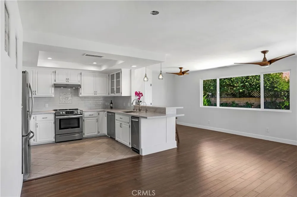 24020 Continental Drive Canyon Lake, CA 92587
