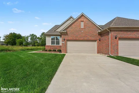 48461 Birmingham Drive