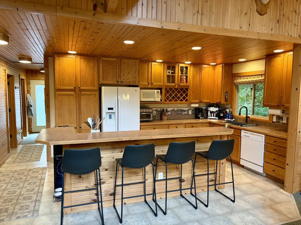 5797 S Woods Road Logan Township, MI 49402