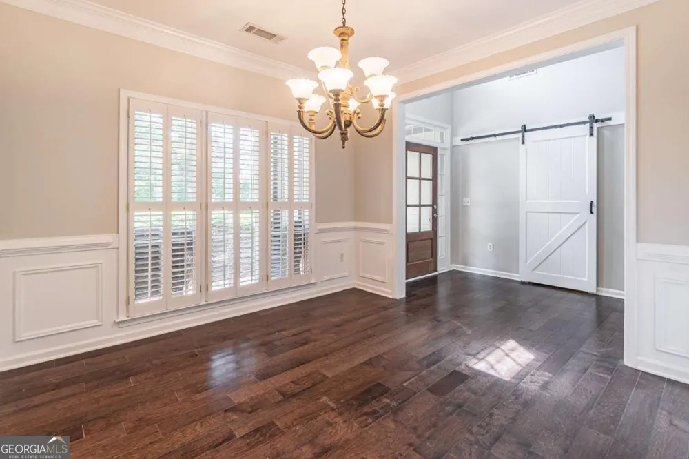 2649 Waters Edge DR Gainesville, GA 30504
