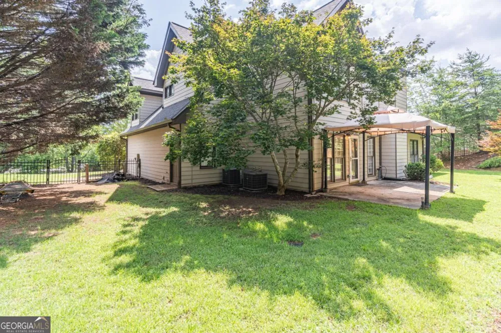 2649 Waters Edge DR Gainesville, GA 30504