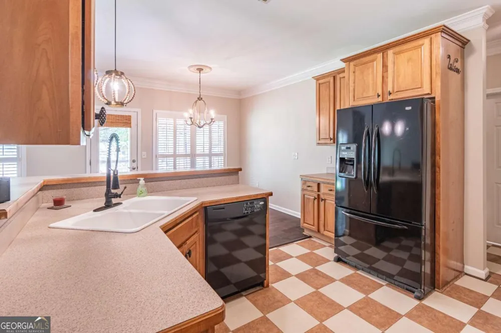 2649 Waters Edge DR Gainesville, GA 30504
