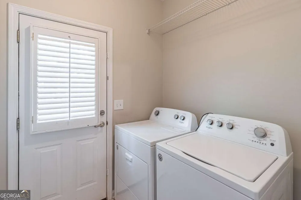 2649 Waters Edge DR Gainesville, GA 30504