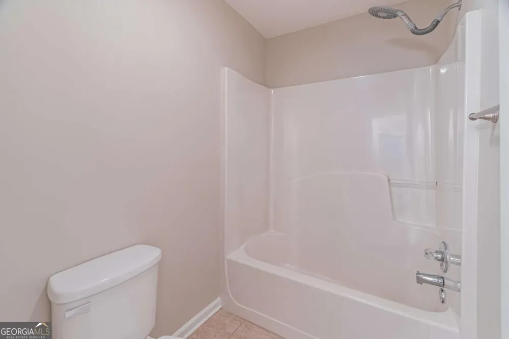 2649 Waters Edge DR Gainesville, GA 30504
