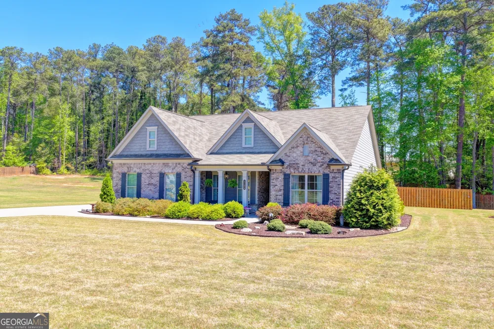 5198 Ashley DR SW Lilburn, GA 30047