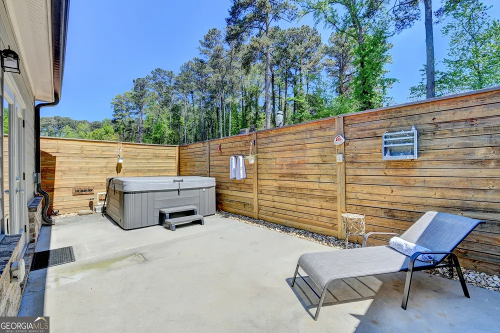 5198 Ashley DR SW Lilburn, GA 30047