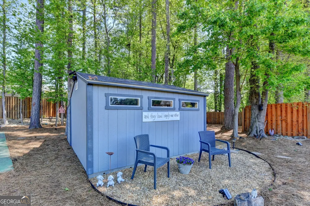 5198 Ashley DR SW Lilburn, GA 30047