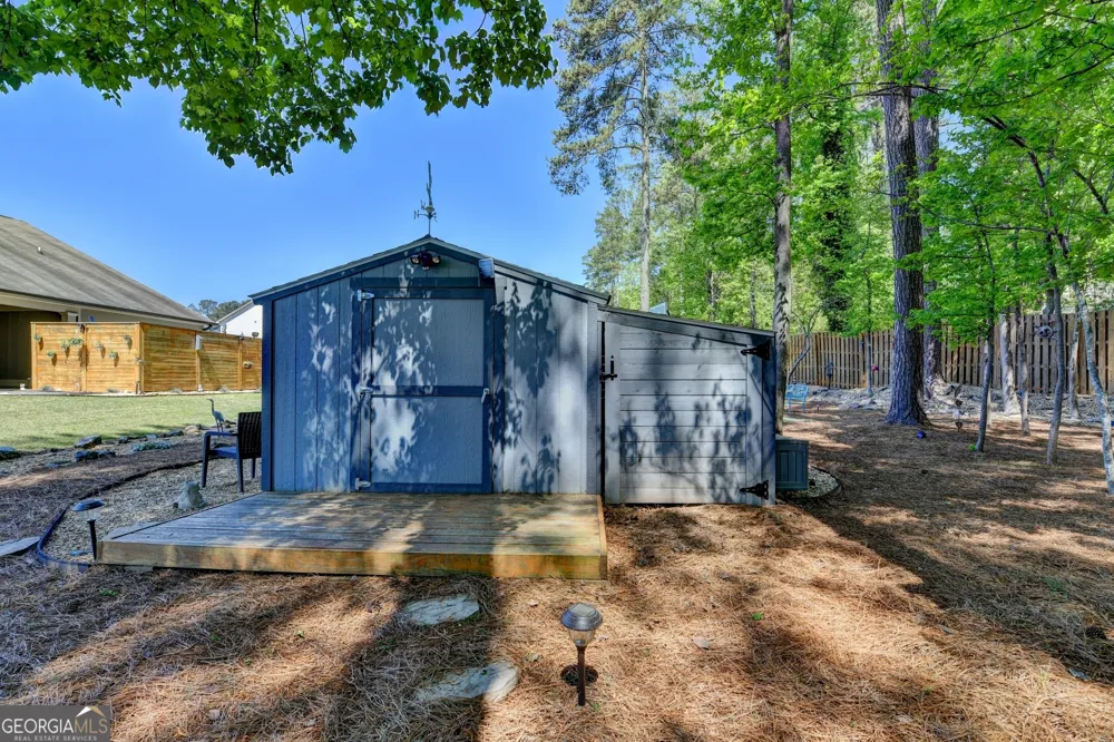 5198 Ashley DR SW Lilburn, GA 30047