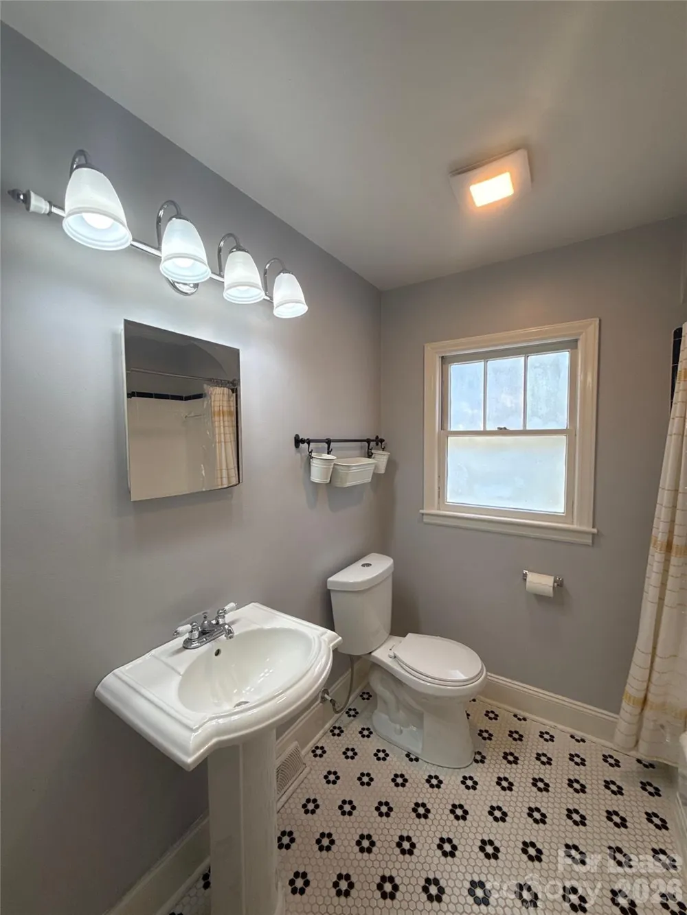 4223 Craig Avenue Charlotte, NC 28211