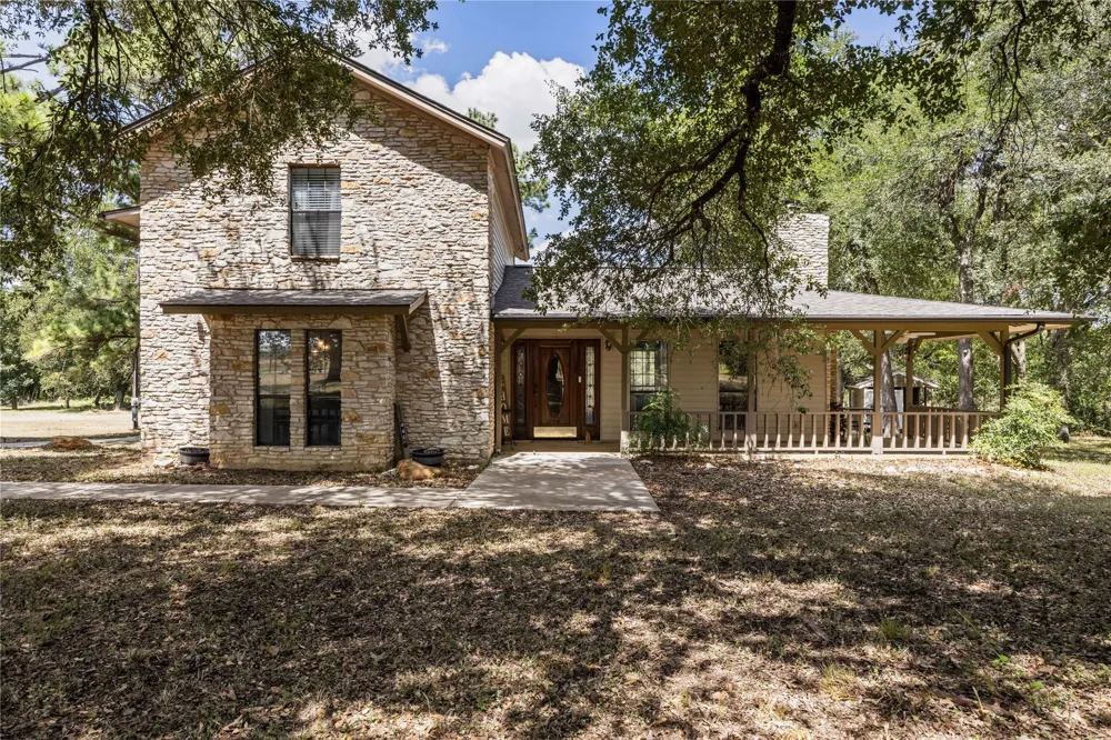 446 Roemer Road Elgin, TX 78621