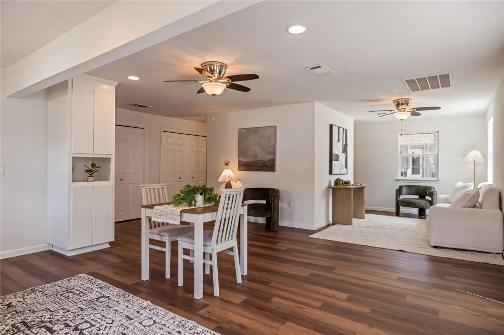 446 Roemer Road Elgin, TX 78621
