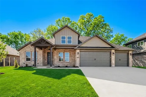 1360 Greyback Lane