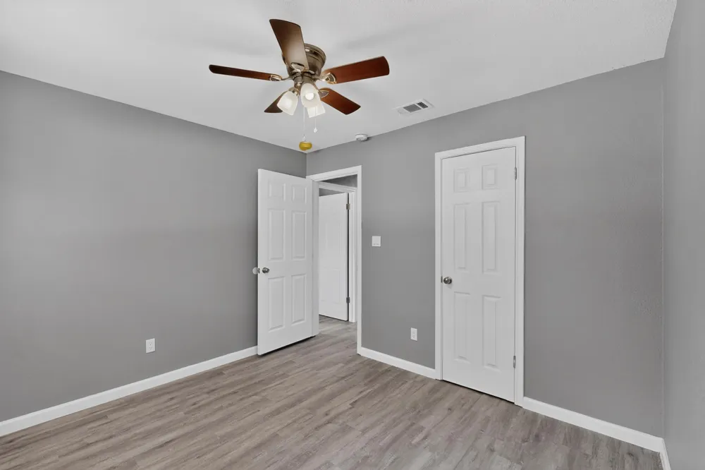 200 Opal Street Saginaw, TX 76179