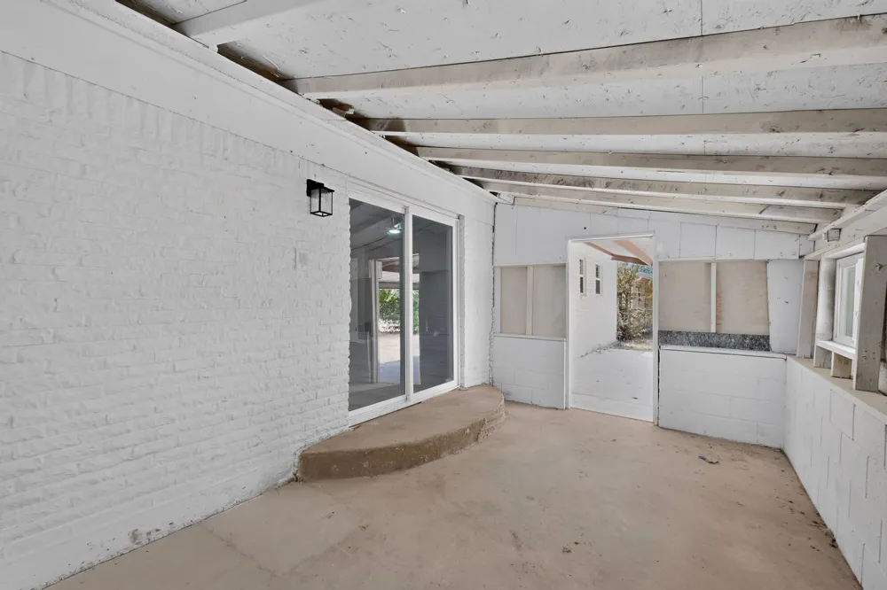 200 Opal Street Saginaw, TX 76179