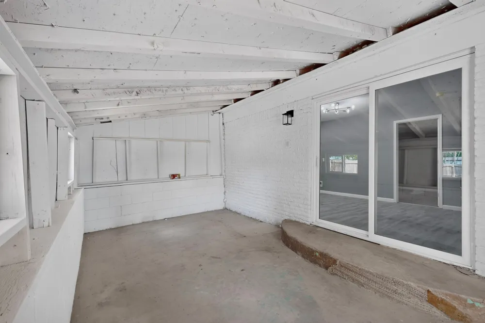 200 Opal Street Saginaw, TX 76179
