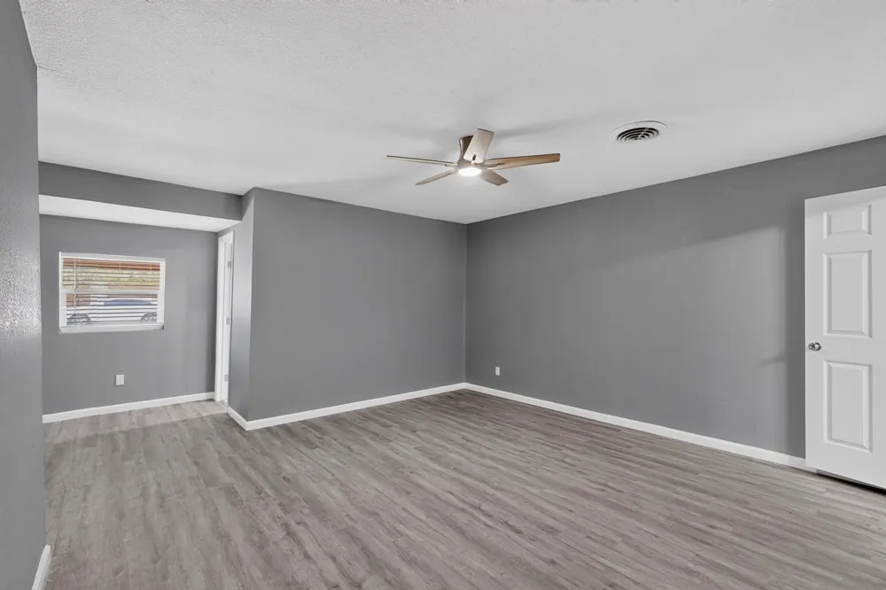 200 Opal Street Saginaw, TX 76179