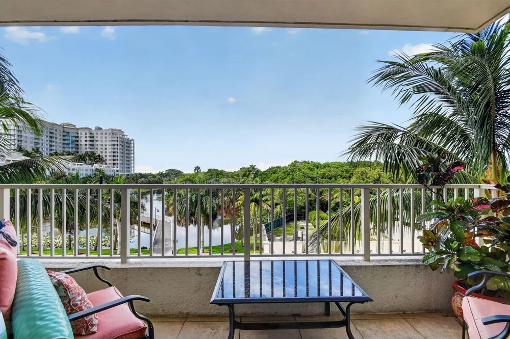 700 E BOYNTON BEACH BOULEVARD #410 Boynton Beach, FL 33435