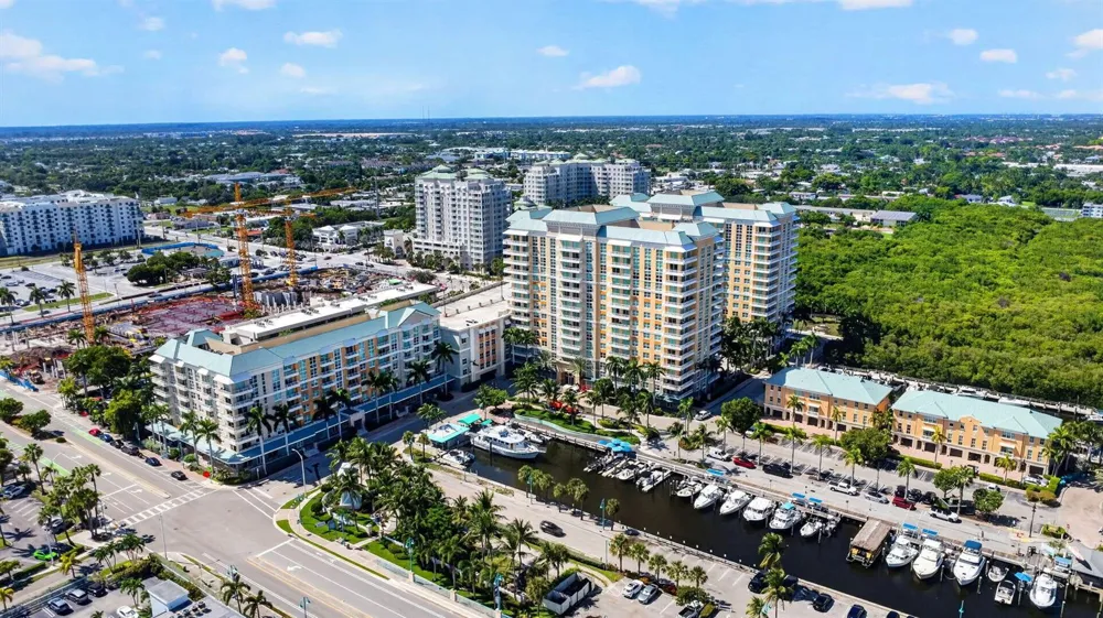 700 E BOYNTON BEACH BOULEVARD #410 Boynton Beach, FL 33435