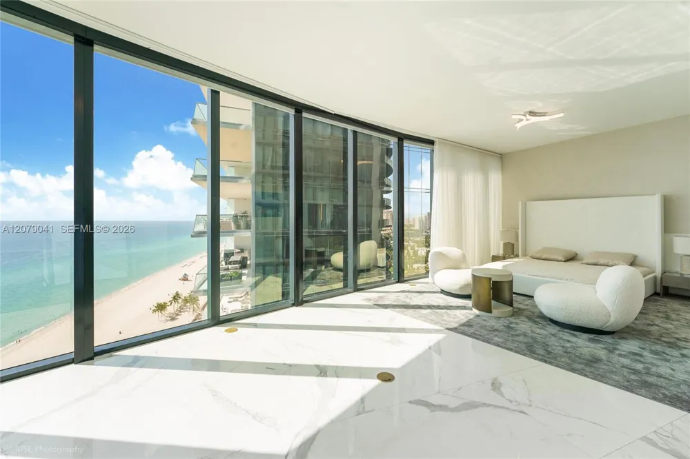 18555 Collins Ave #1901 Sunny Isles Beach, FL 33160