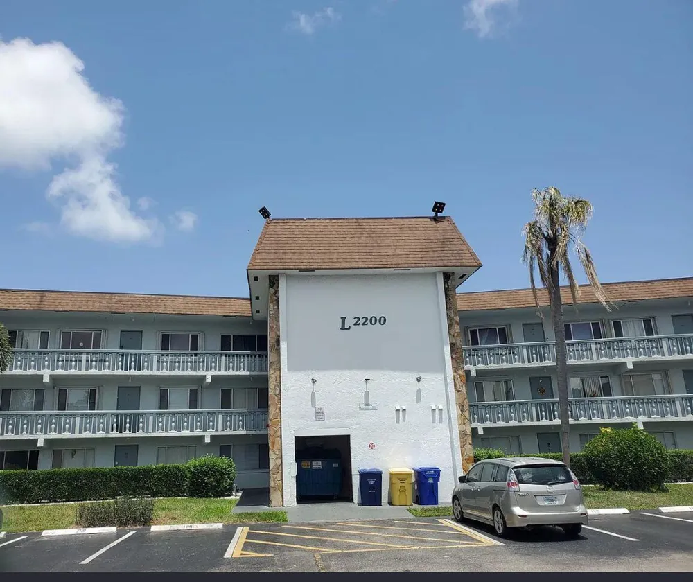 2200 SPRINGDALE BOULEVARD #206 Palm Springs, FL 33461