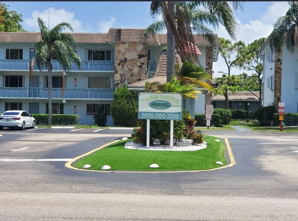 2200 SPRINGDALE BOULEVARD #206 Palm Springs, FL 33461