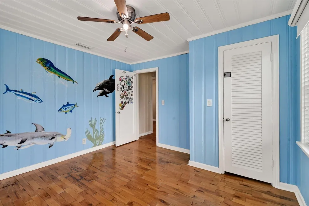 411 Evergreen Drive Lake Park, FL 33403